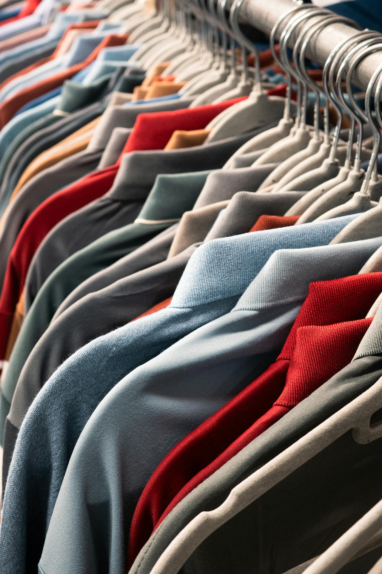 Wide Range of Clothing and Fashion Products in Cloth Store Franchise in India